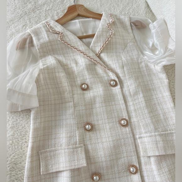 Tweed Double-Breasted Jacket Dress with Sheer Puff Sleeves – White & Gold Pastel - Picture 2 of 8